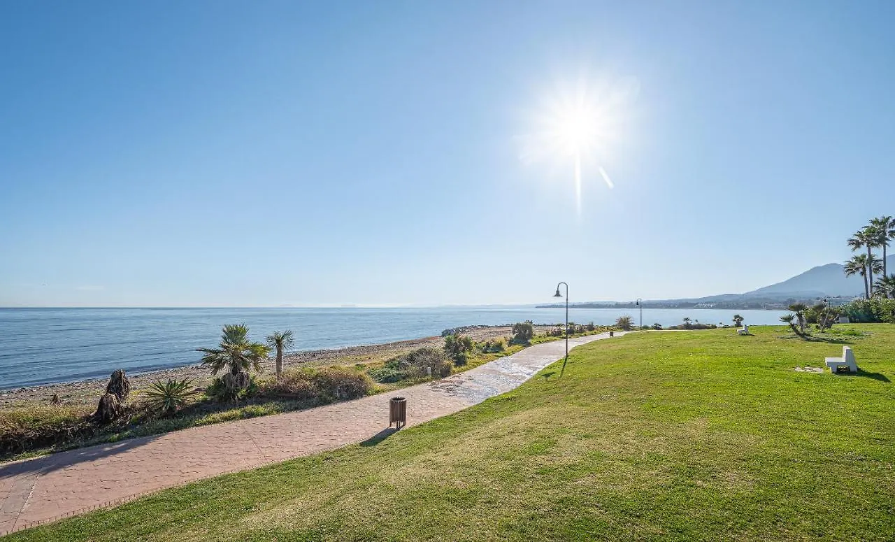 Banus 10 Minutos Villa Estepona Spain